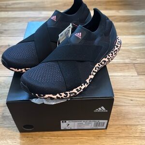 NIB Adidas Ultraboost DNA women’s slip on sneakers size 7